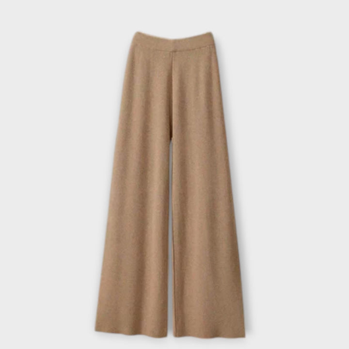 Sandra - Conjunto Acogedor de Tres Piezas