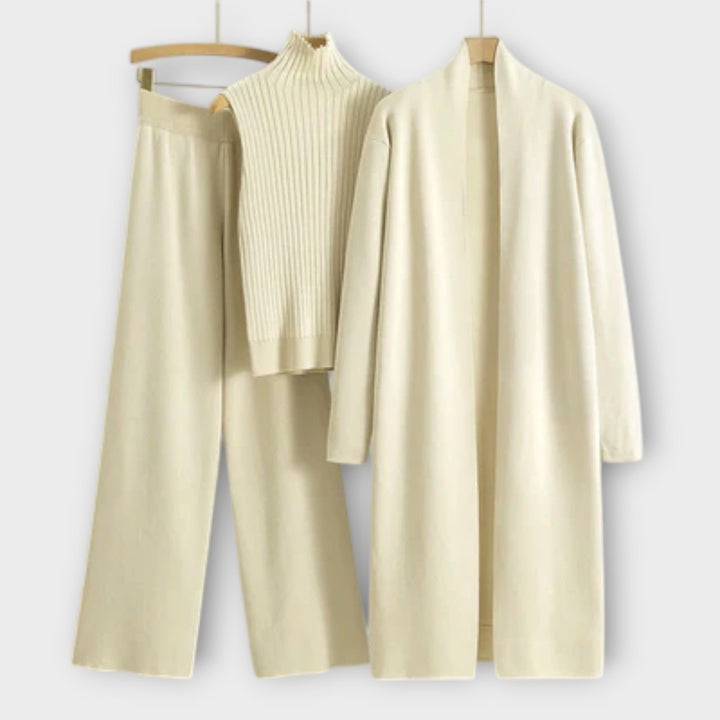 Isabella - Conjunto de Tres Piezas